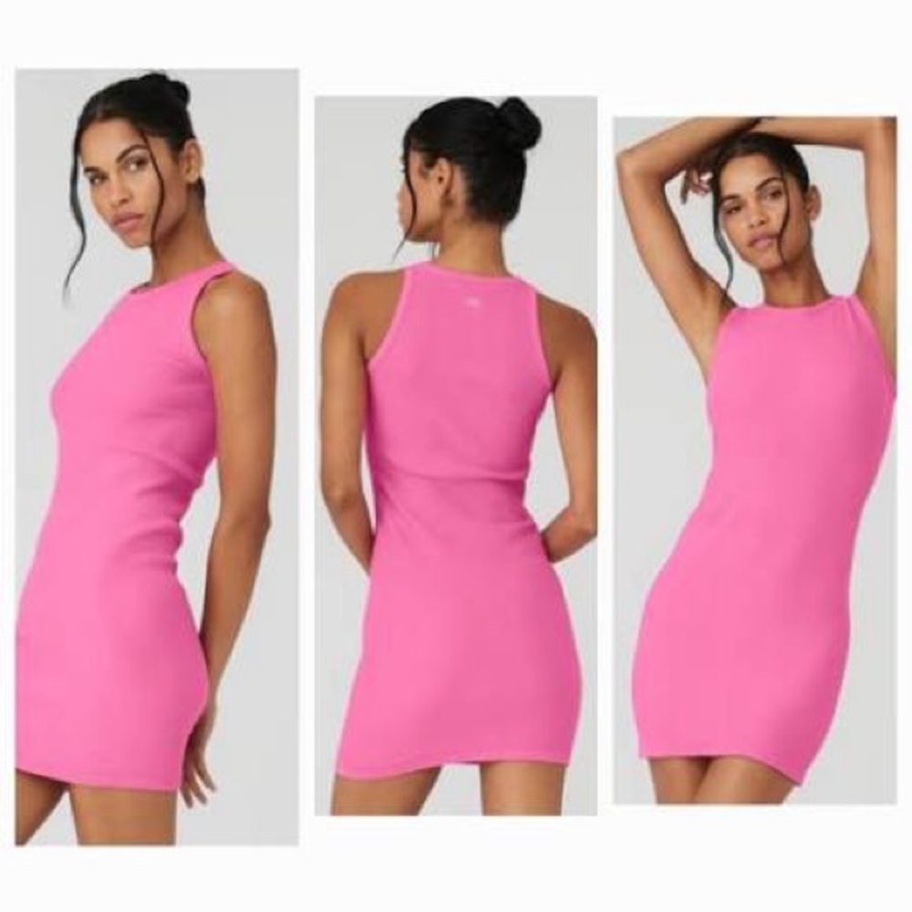 Alo Yoga Seamless Ribbed Warm Nights Dress in Paradise Pink Size XS - Picture 8 of 8